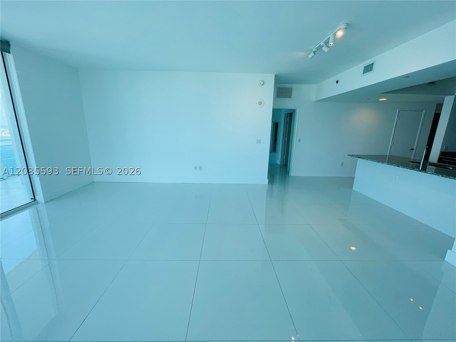 950 Brickell Bay Dr #3210, Miami FL 33131