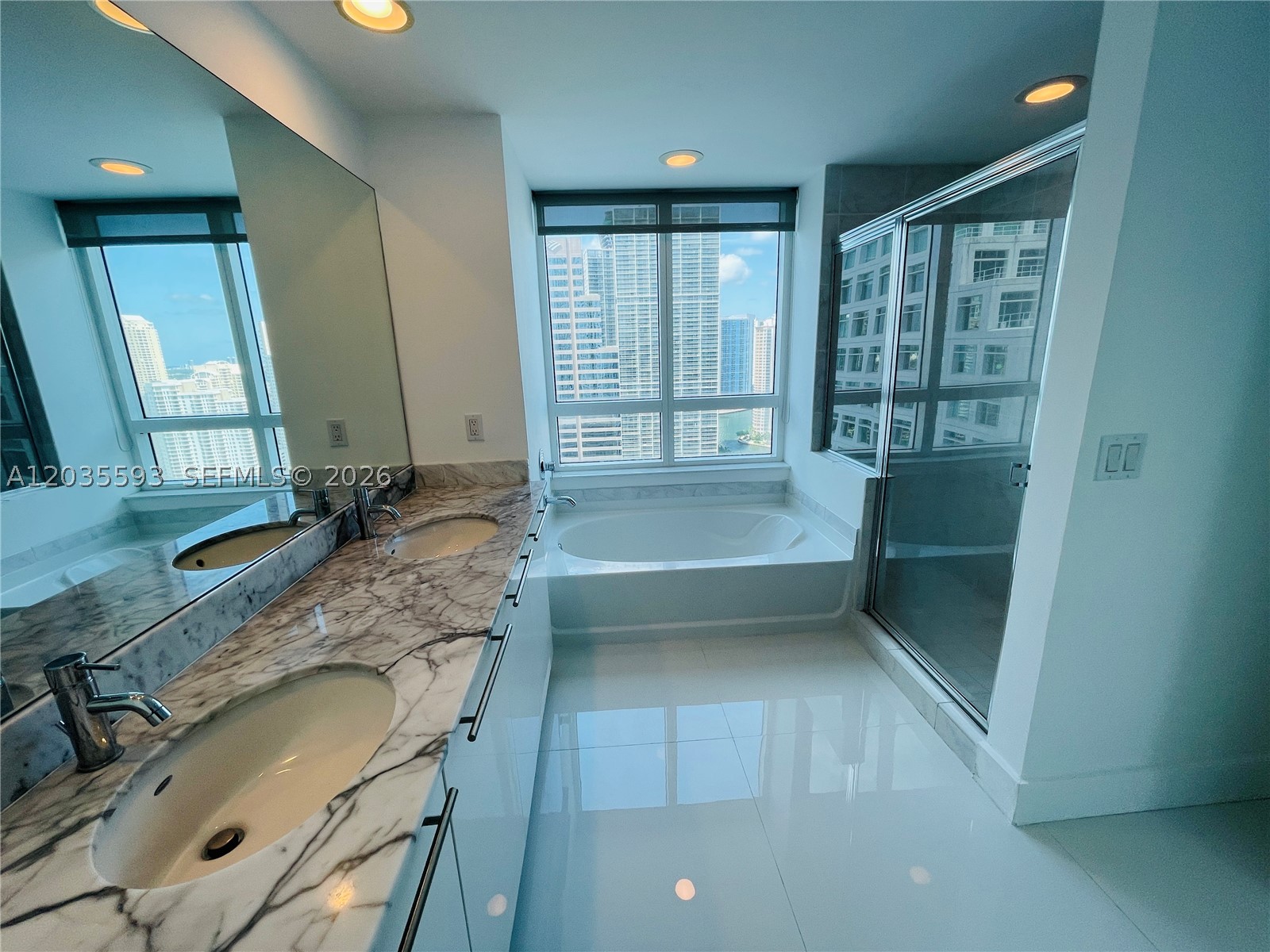 950 Brickell Bay Dr #3210, Miami FL 33131