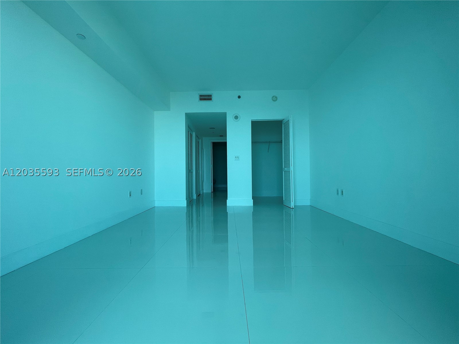950 Brickell Bay Dr #3210, Miami FL 33131