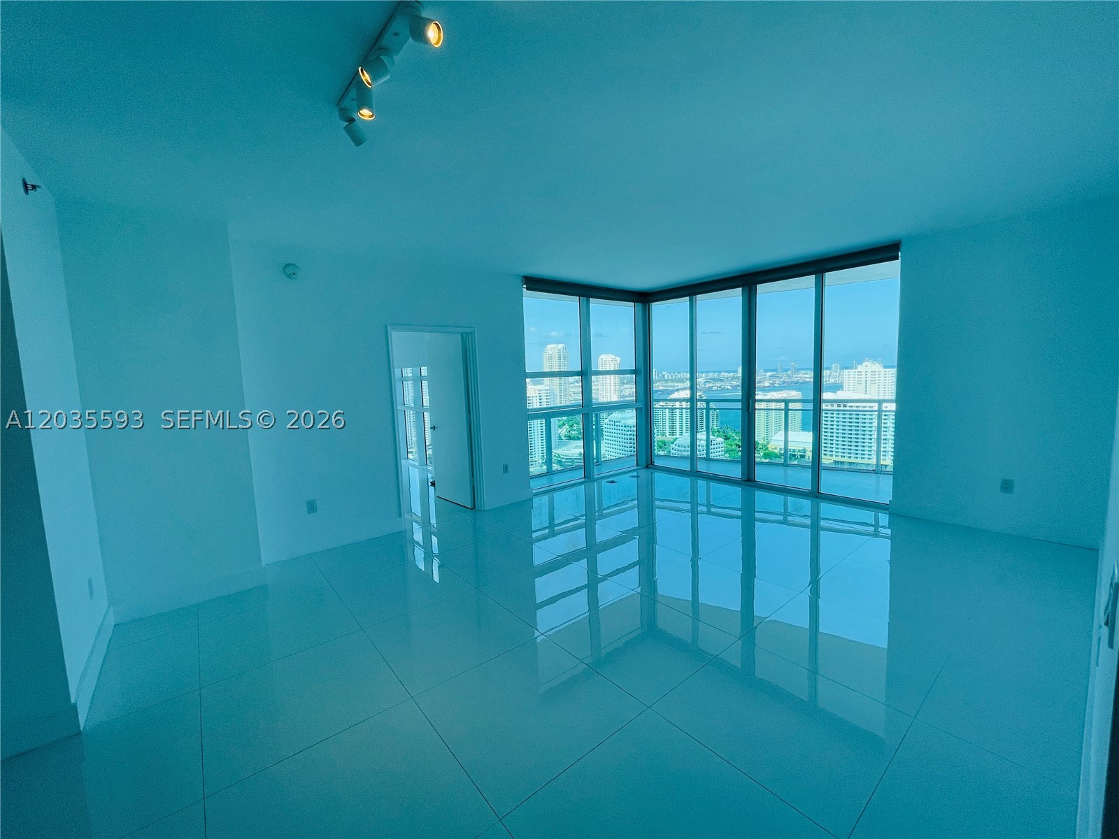 950 Brickell Bay Dr #3210, Miami FL 33131
