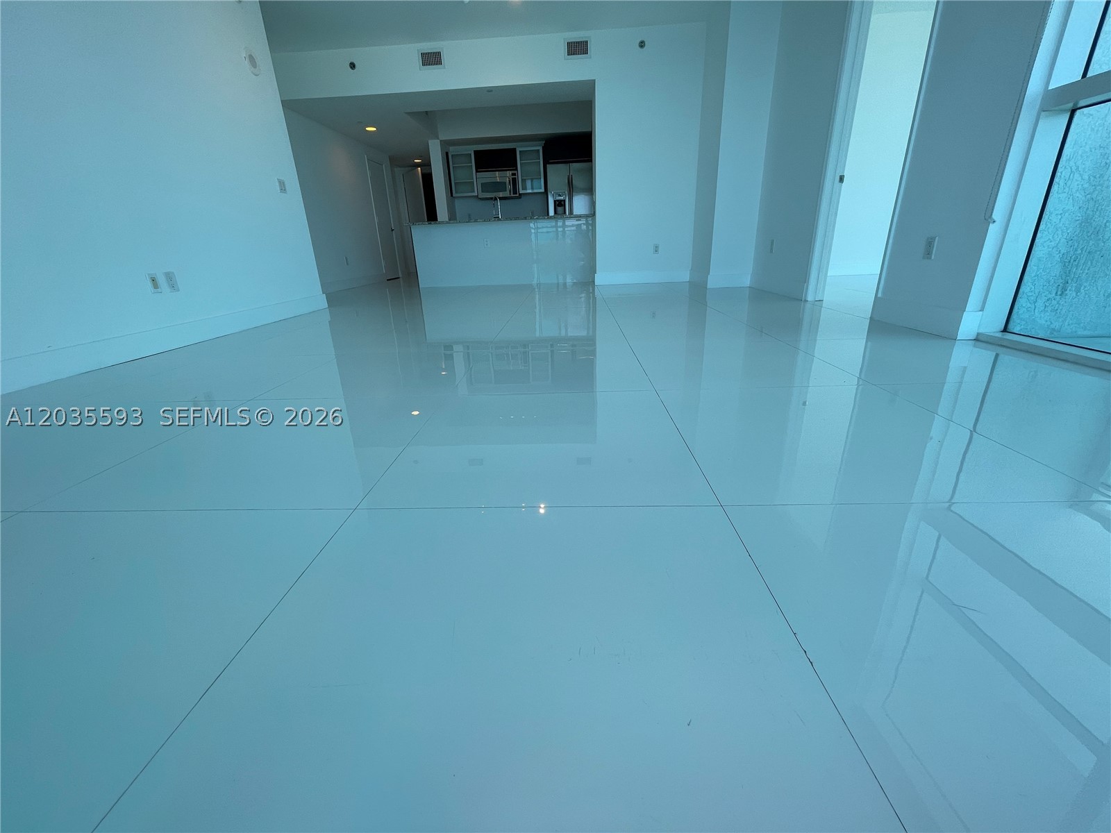 950 Brickell Bay Dr #3210, Miami FL 33131