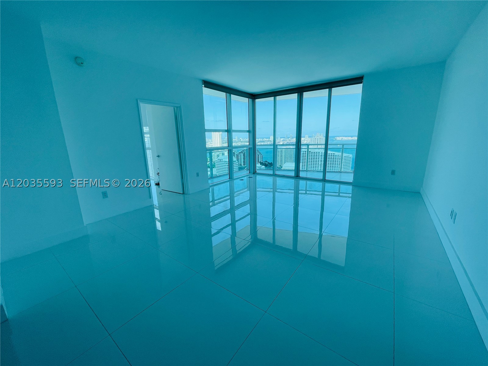 950 Brickell Bay Dr #3210, Miami FL 33131