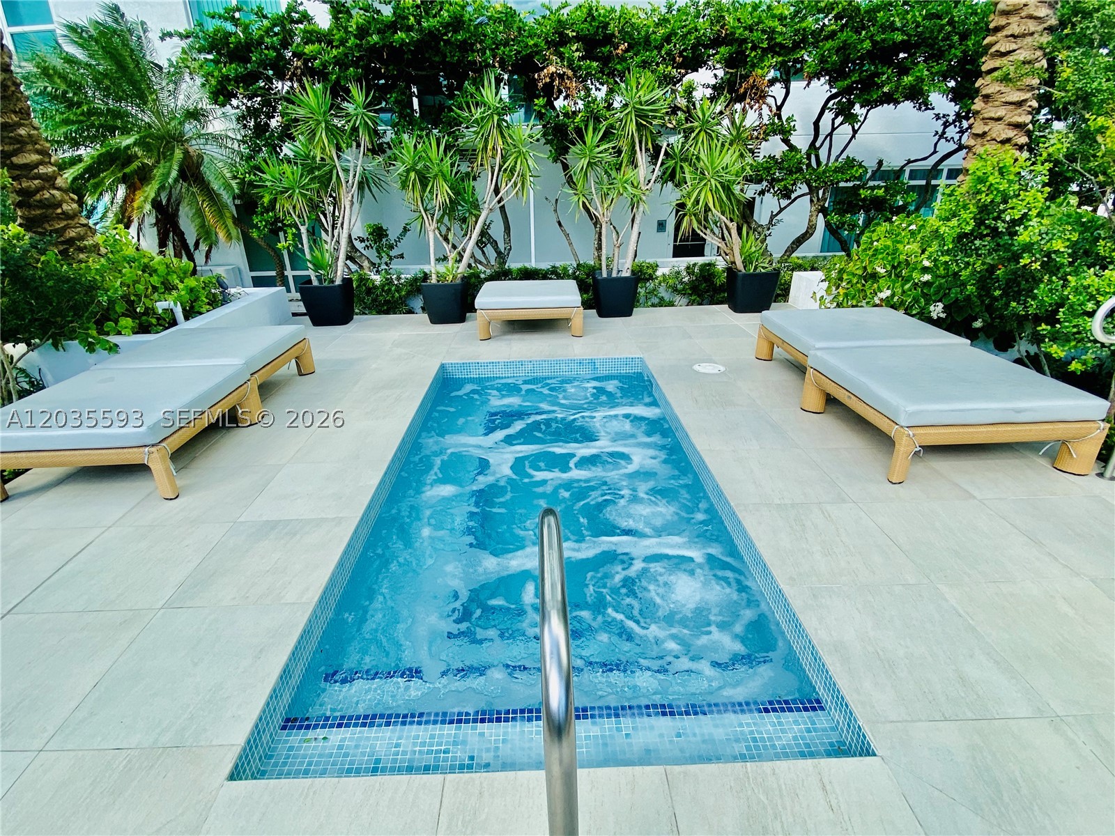 950 Brickell Bay Dr #3210, Miami FL 33131