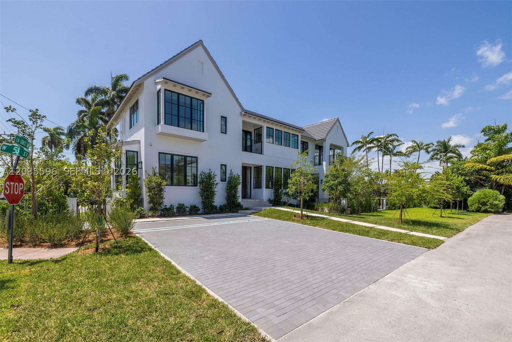 5262 La Gorce Dr, Miami Beach FL 33140