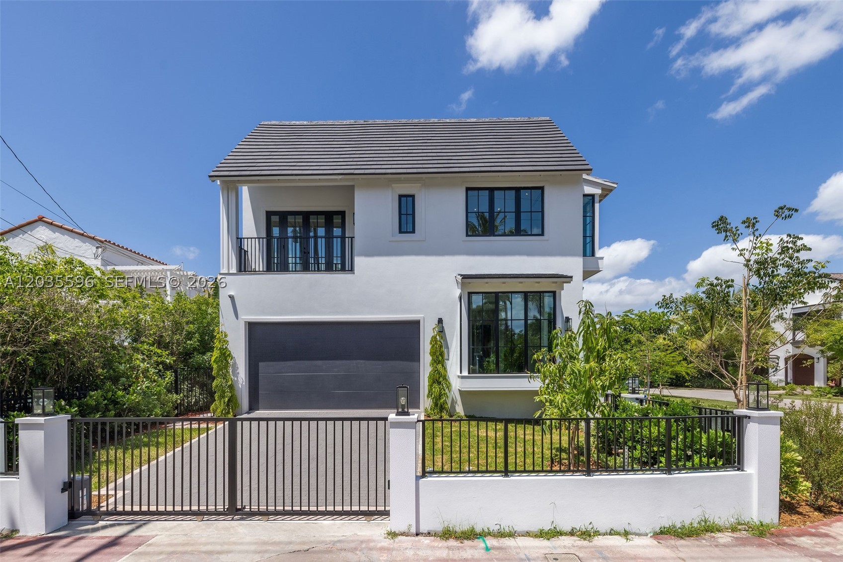 5262 La Gorce Dr, Miami Beach FL 33140