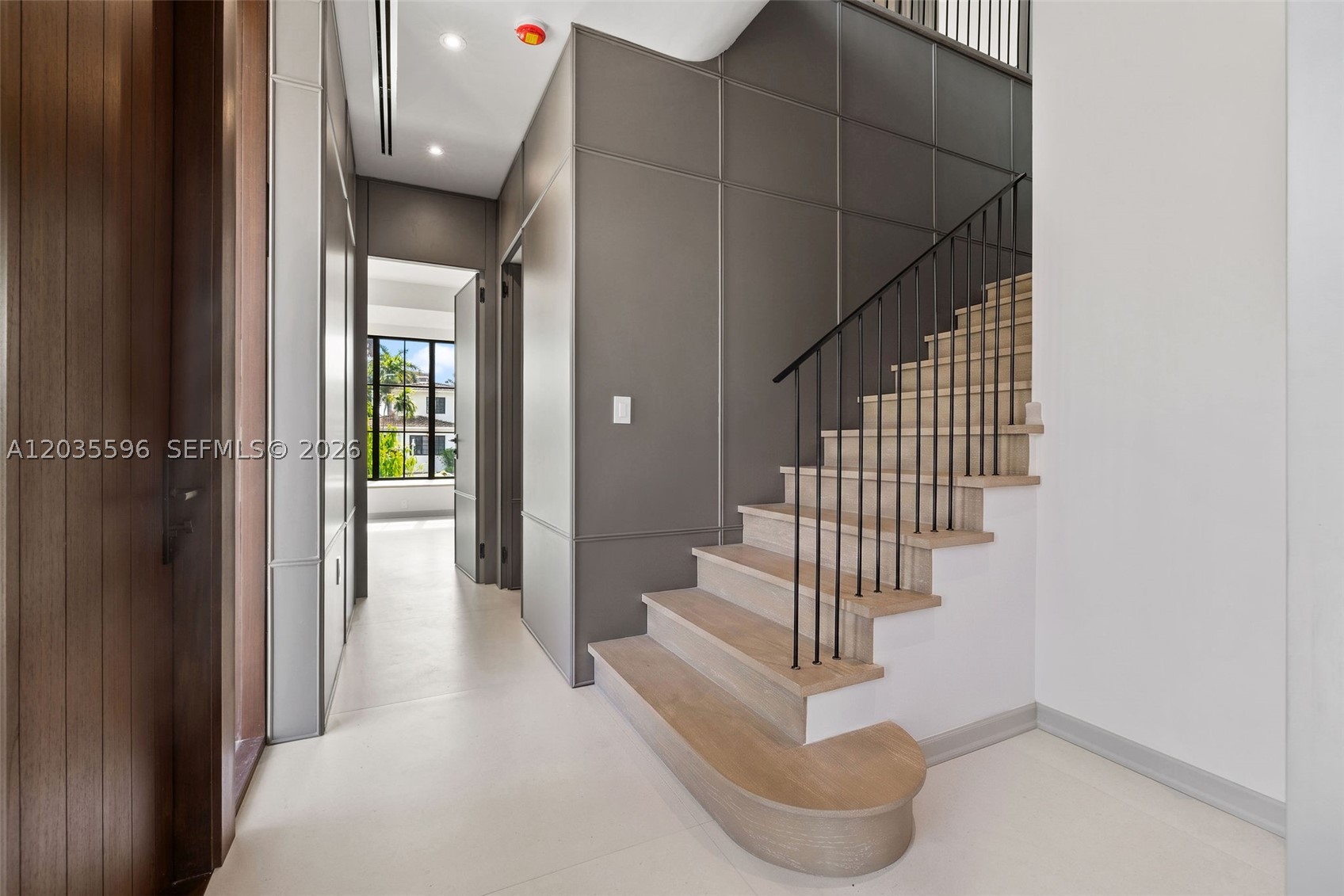 5262 La Gorce Dr, Miami Beach FL 33140