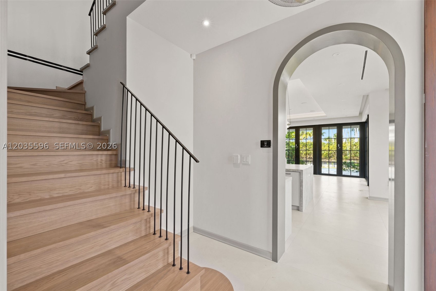5262 La Gorce Dr, Miami Beach FL 33140