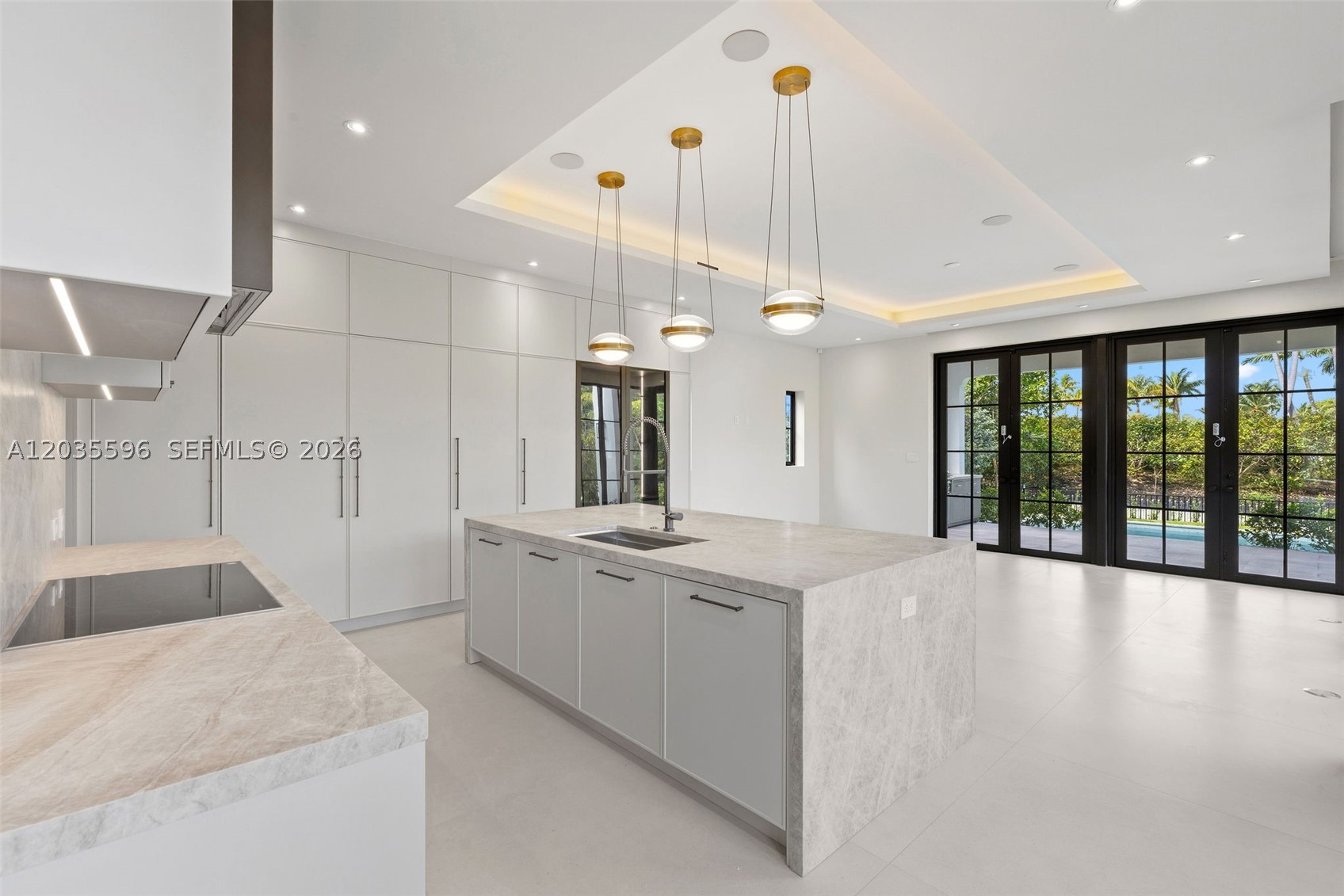 5262 La Gorce Dr, Miami Beach FL 33140