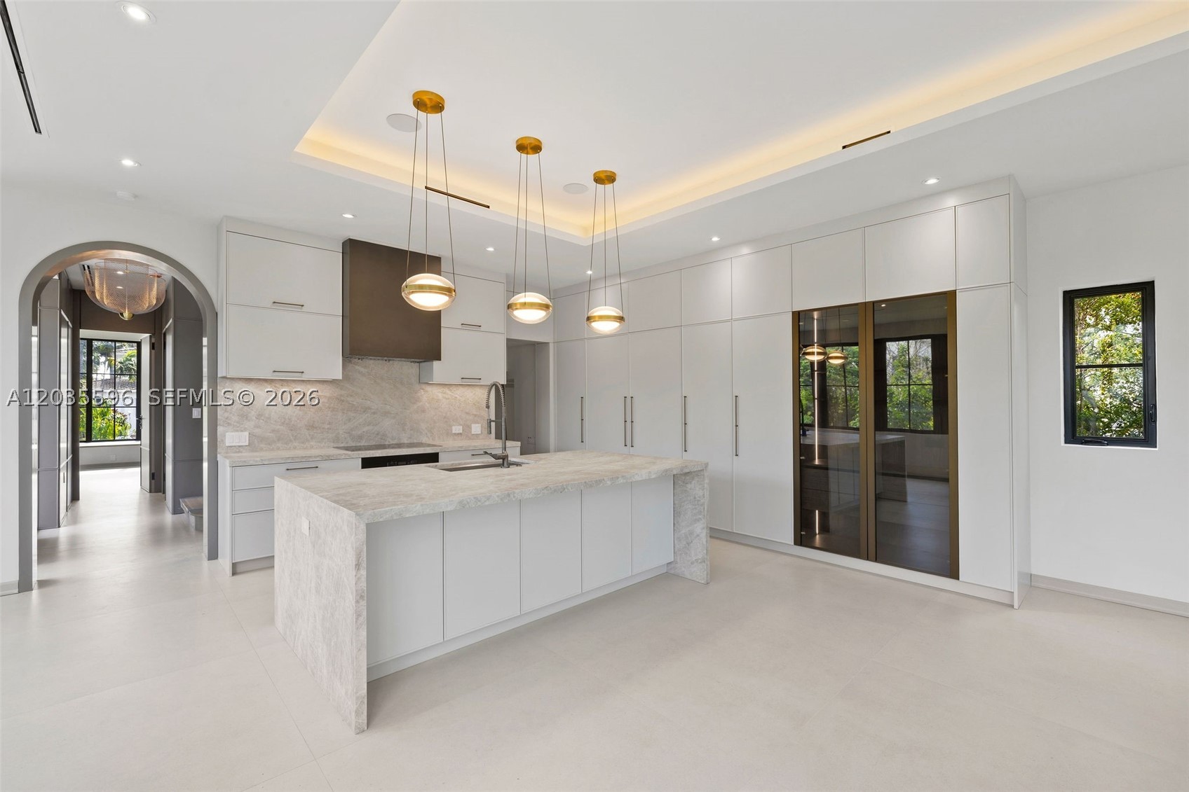 5262 La Gorce Dr, Miami Beach FL 33140