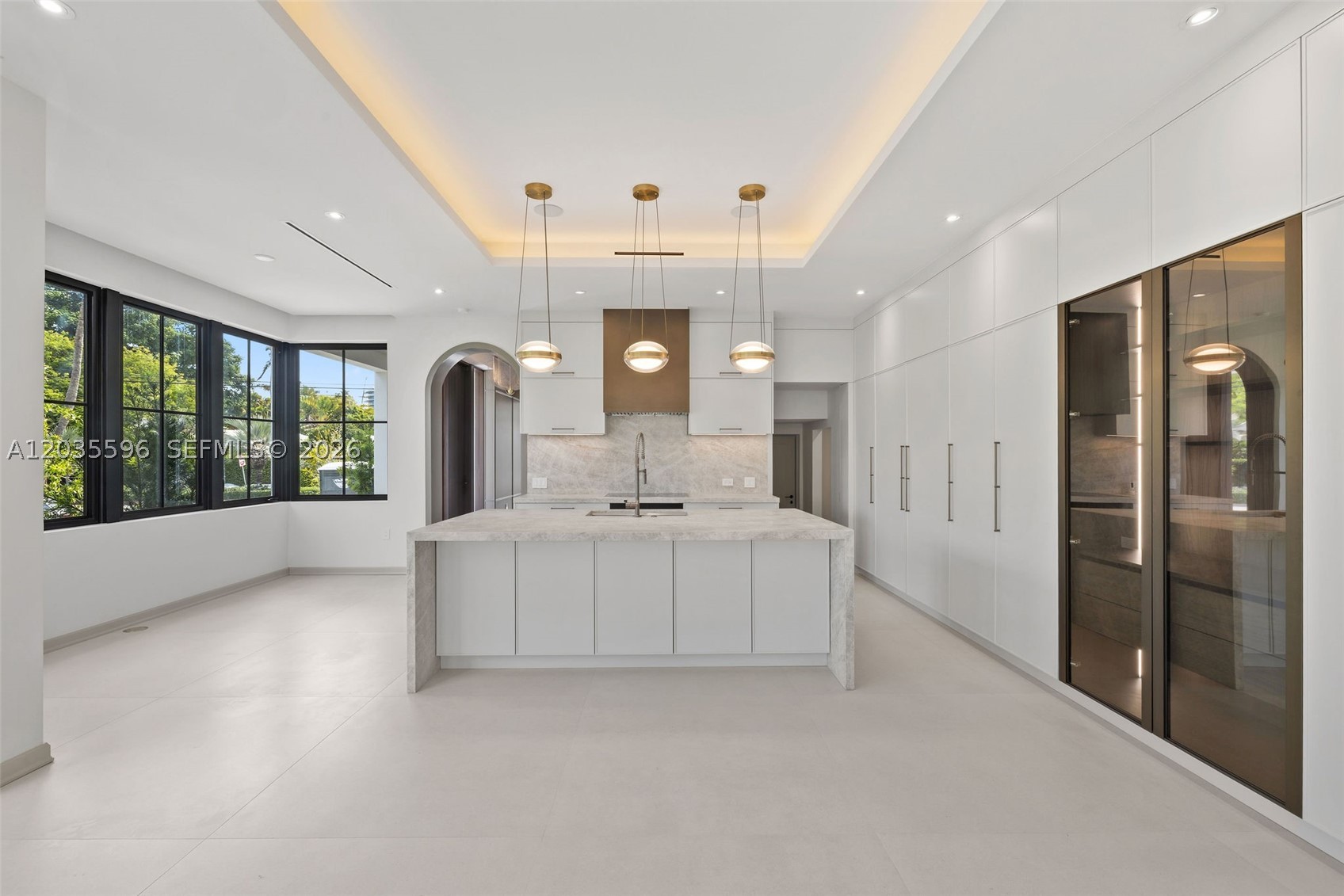 5262 La Gorce Dr, Miami Beach FL 33140