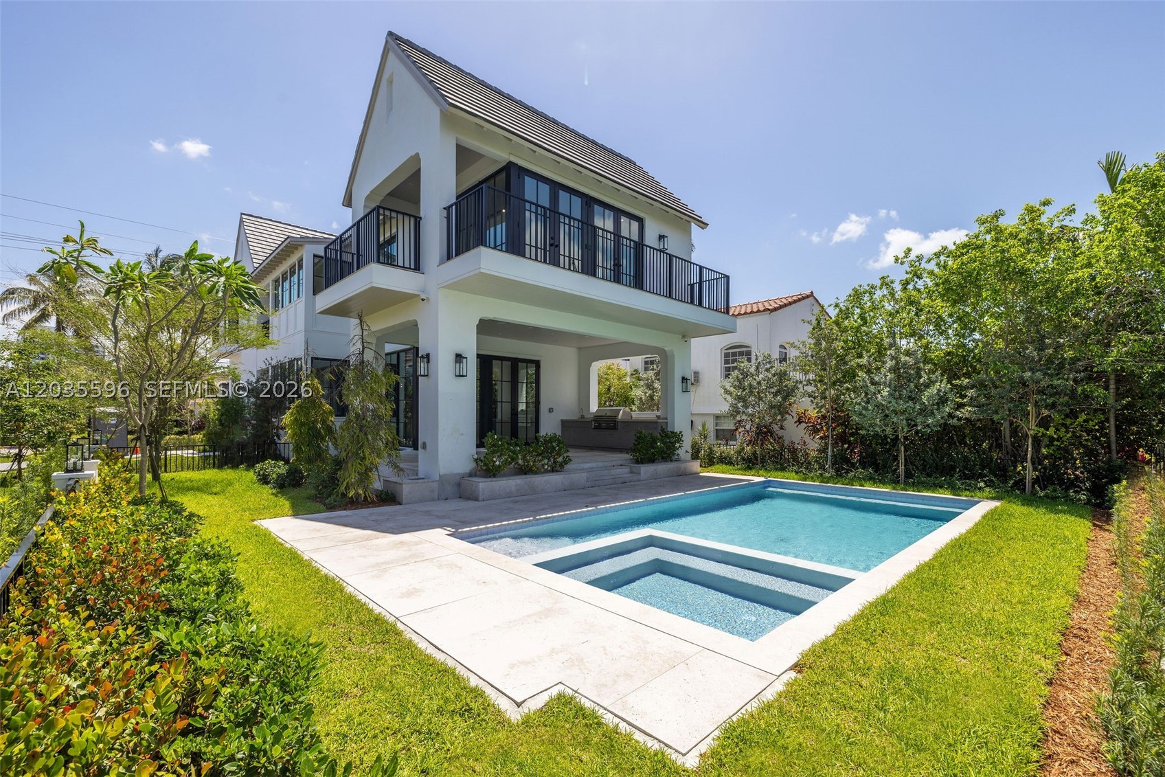 5262 La Gorce Dr, Miami Beach FL 33140