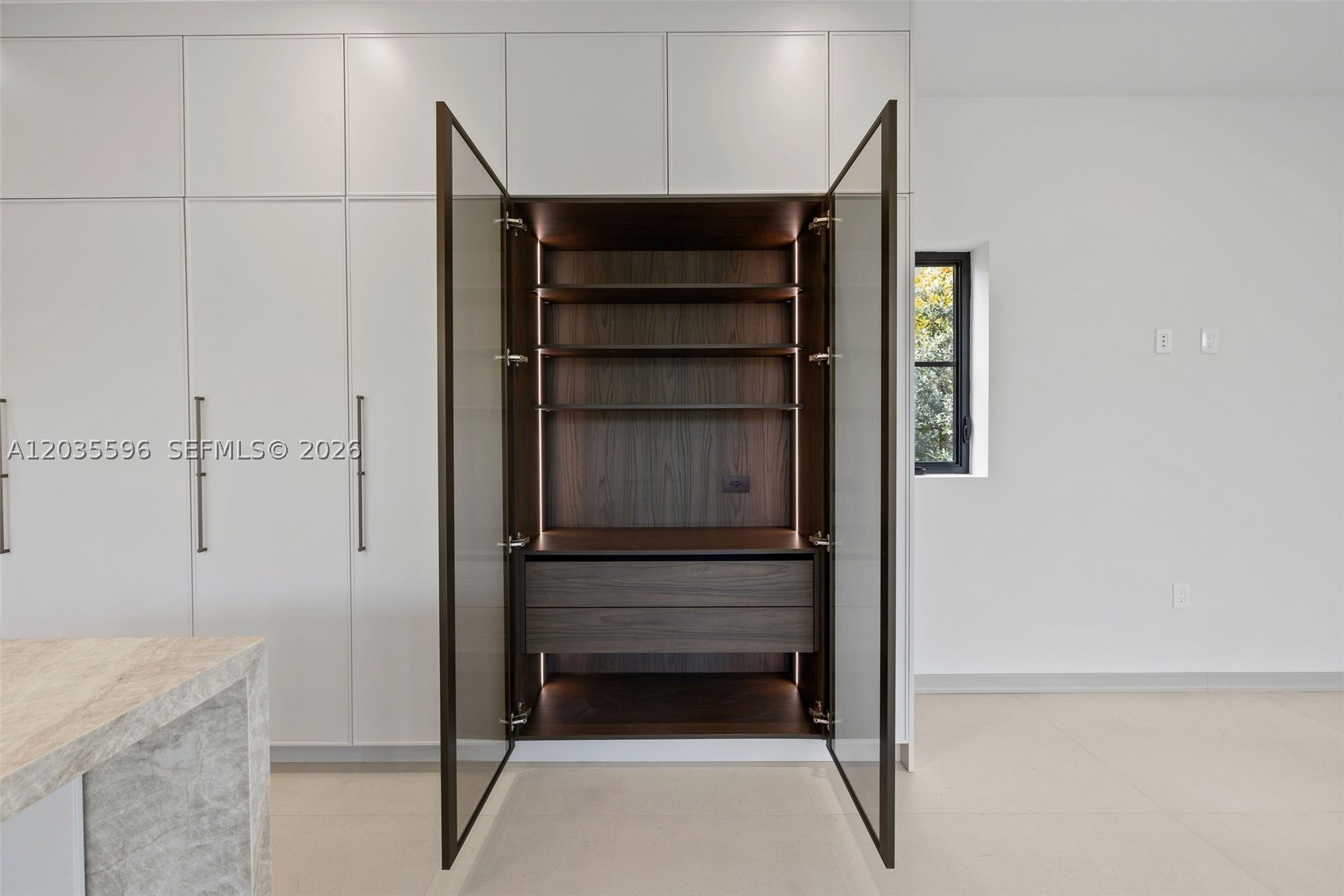 5262 La Gorce Dr, Miami Beach FL 33140