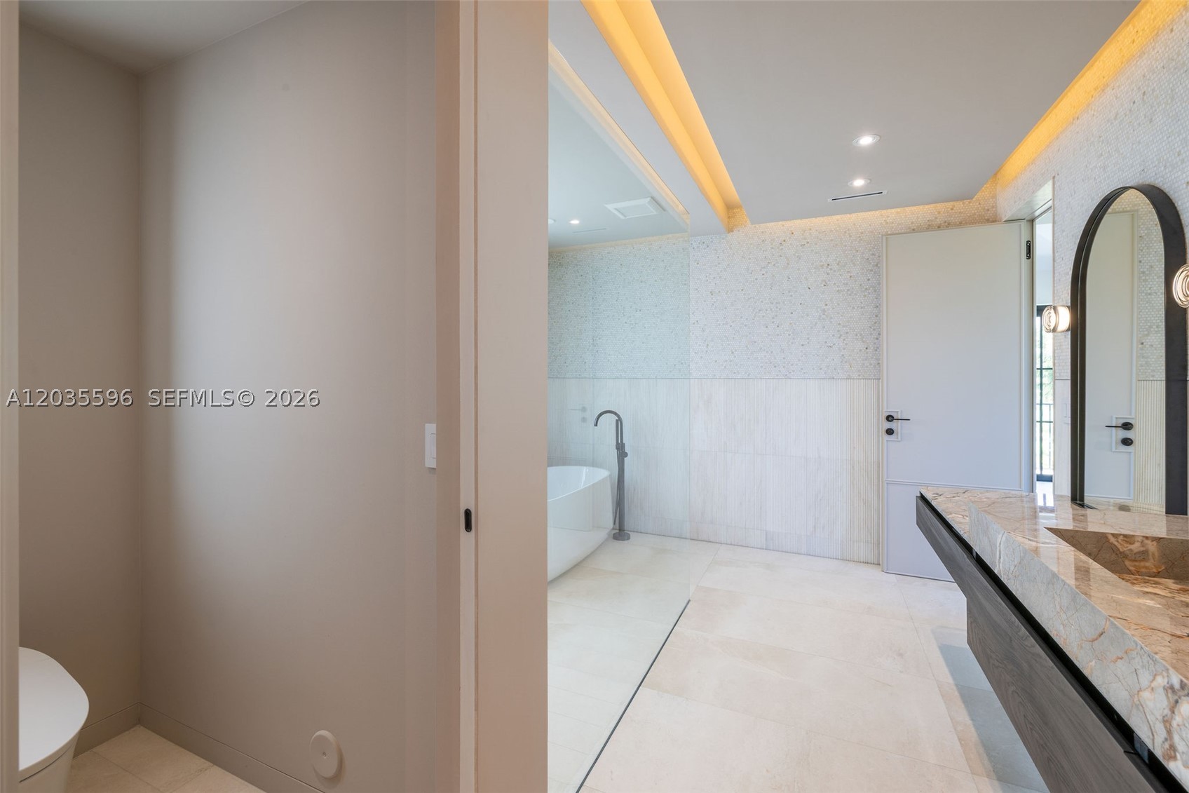 5262 La Gorce Dr, Miami Beach FL 33140