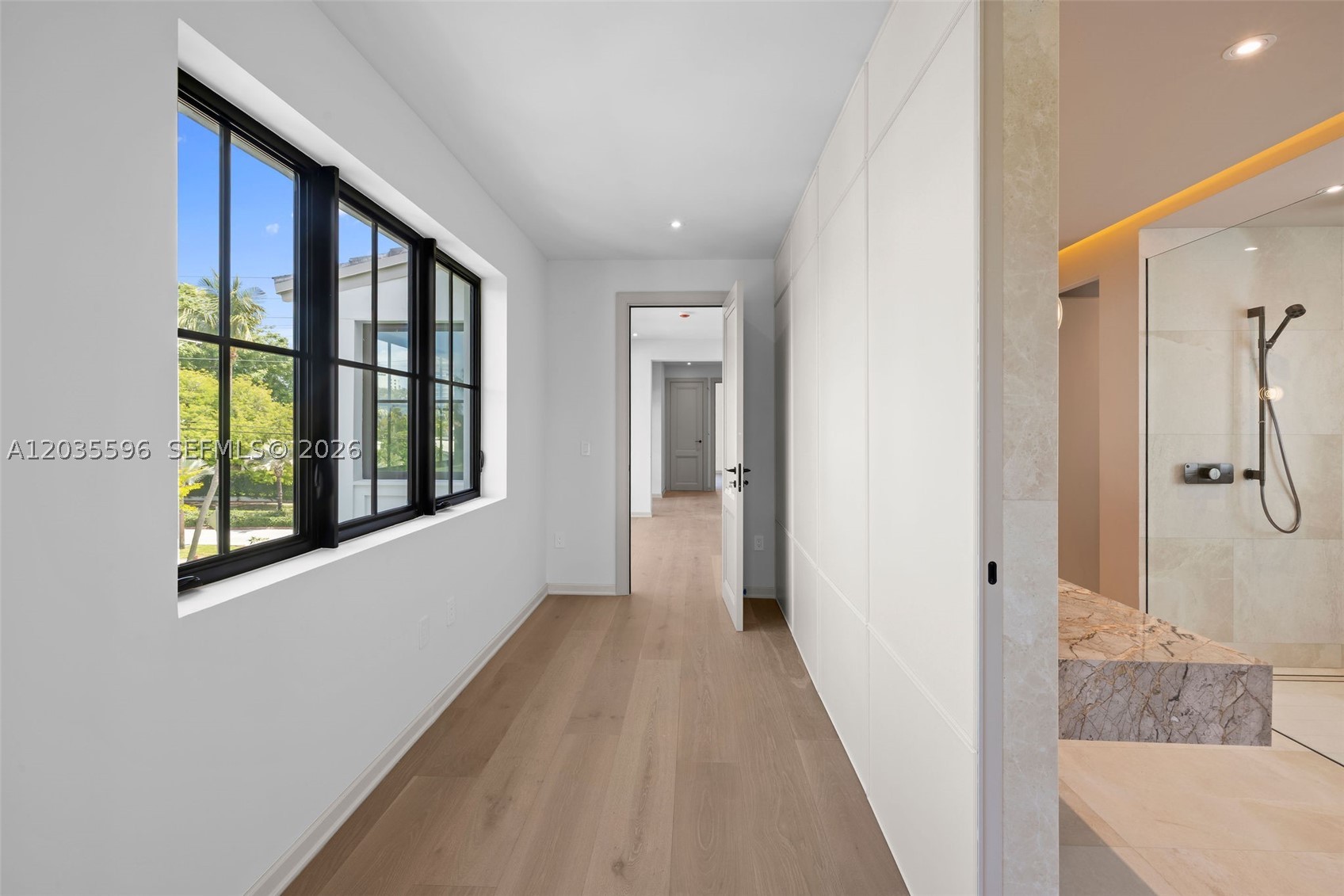 5262 La Gorce Dr, Miami Beach FL 33140