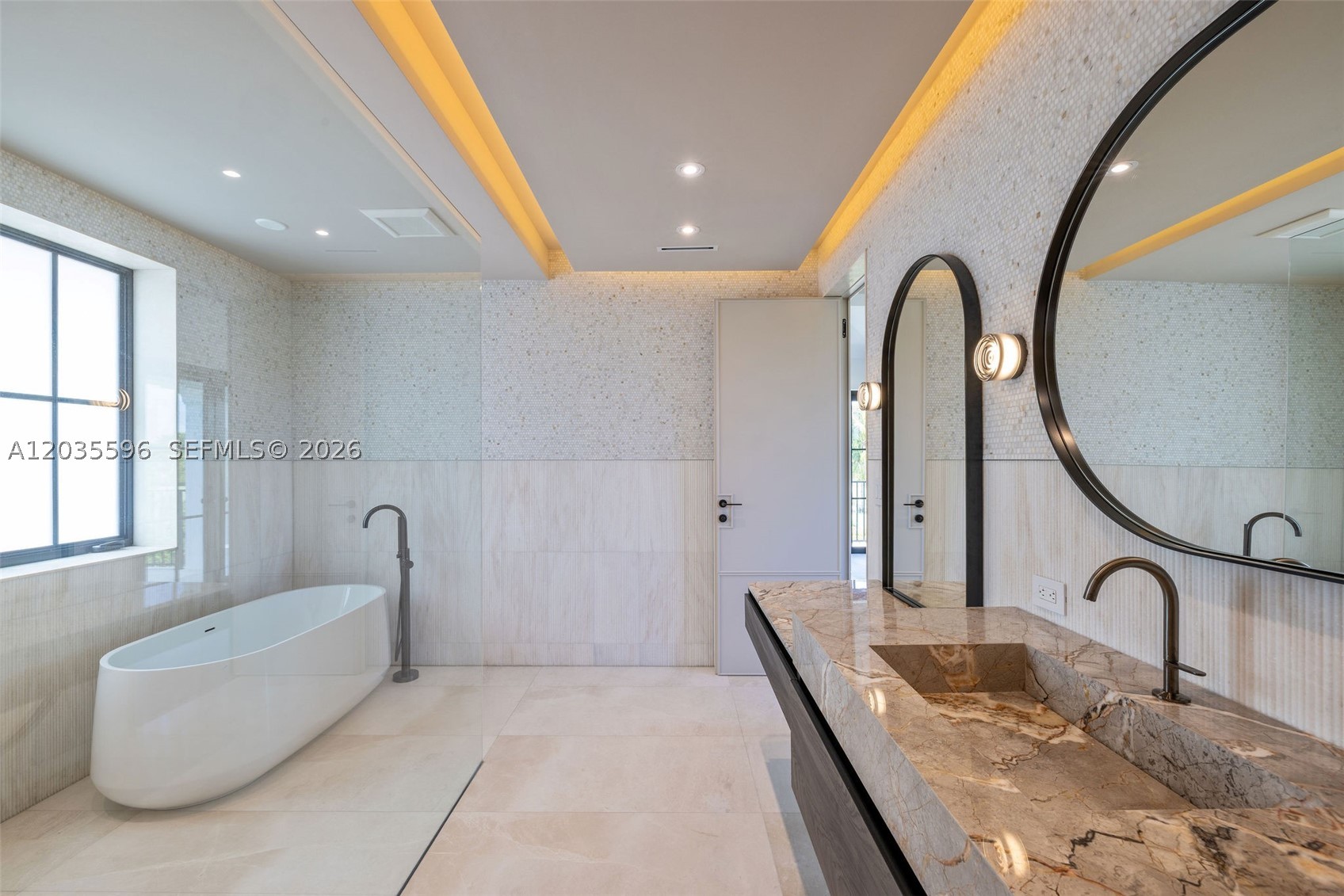 5262 La Gorce Dr, Miami Beach FL 33140