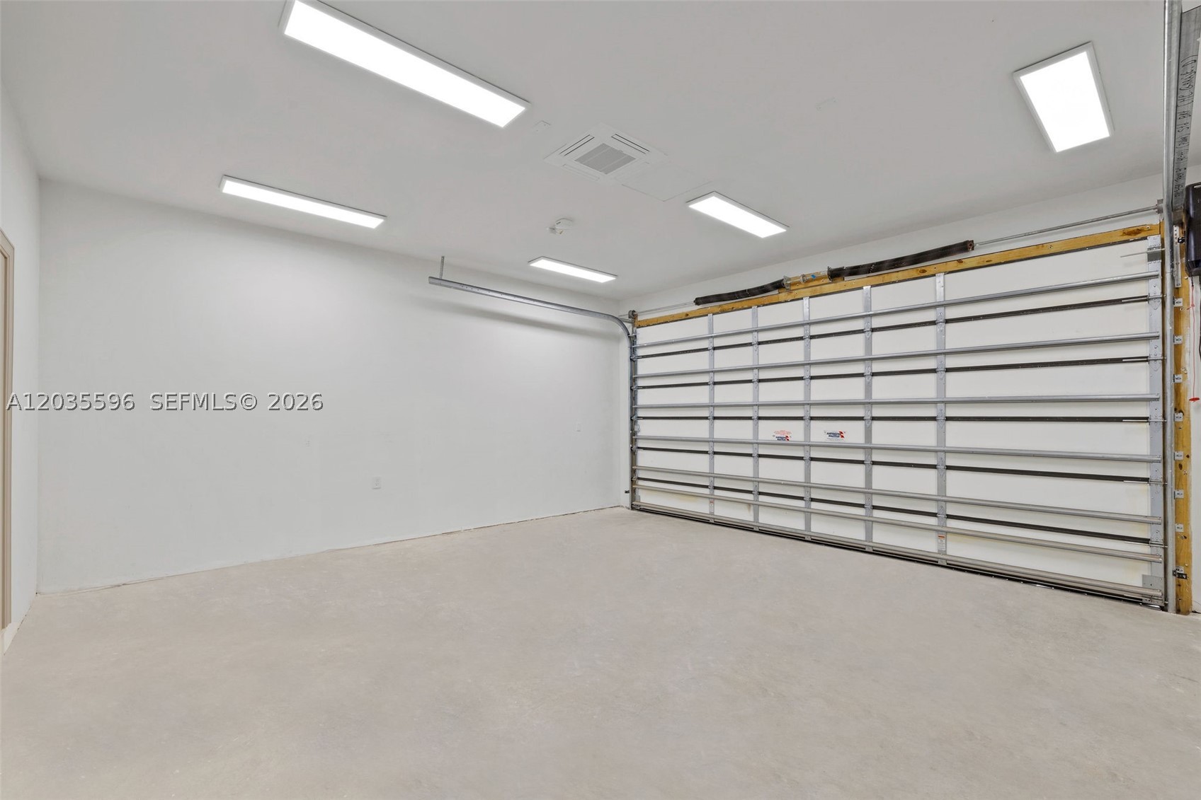 5262 La Gorce Dr, Miami Beach FL 33140