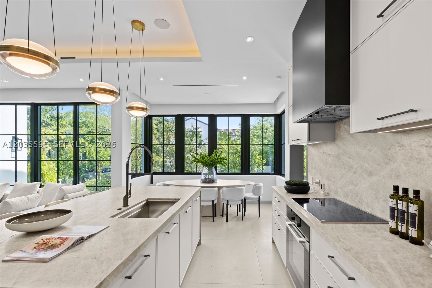 5262 La Gorce Dr, Miami Beach FL 33140