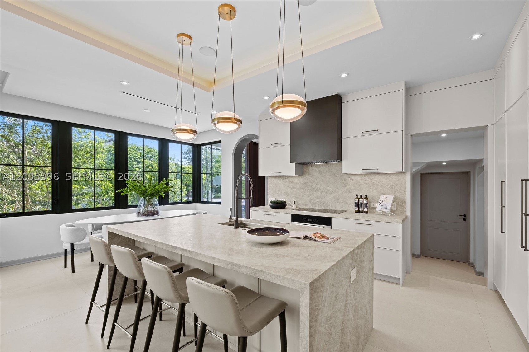 5262 La Gorce Dr, Miami Beach FL 33140