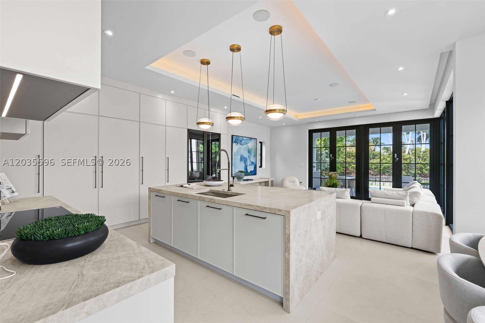 5262 La Gorce Dr, Miami Beach FL 33140