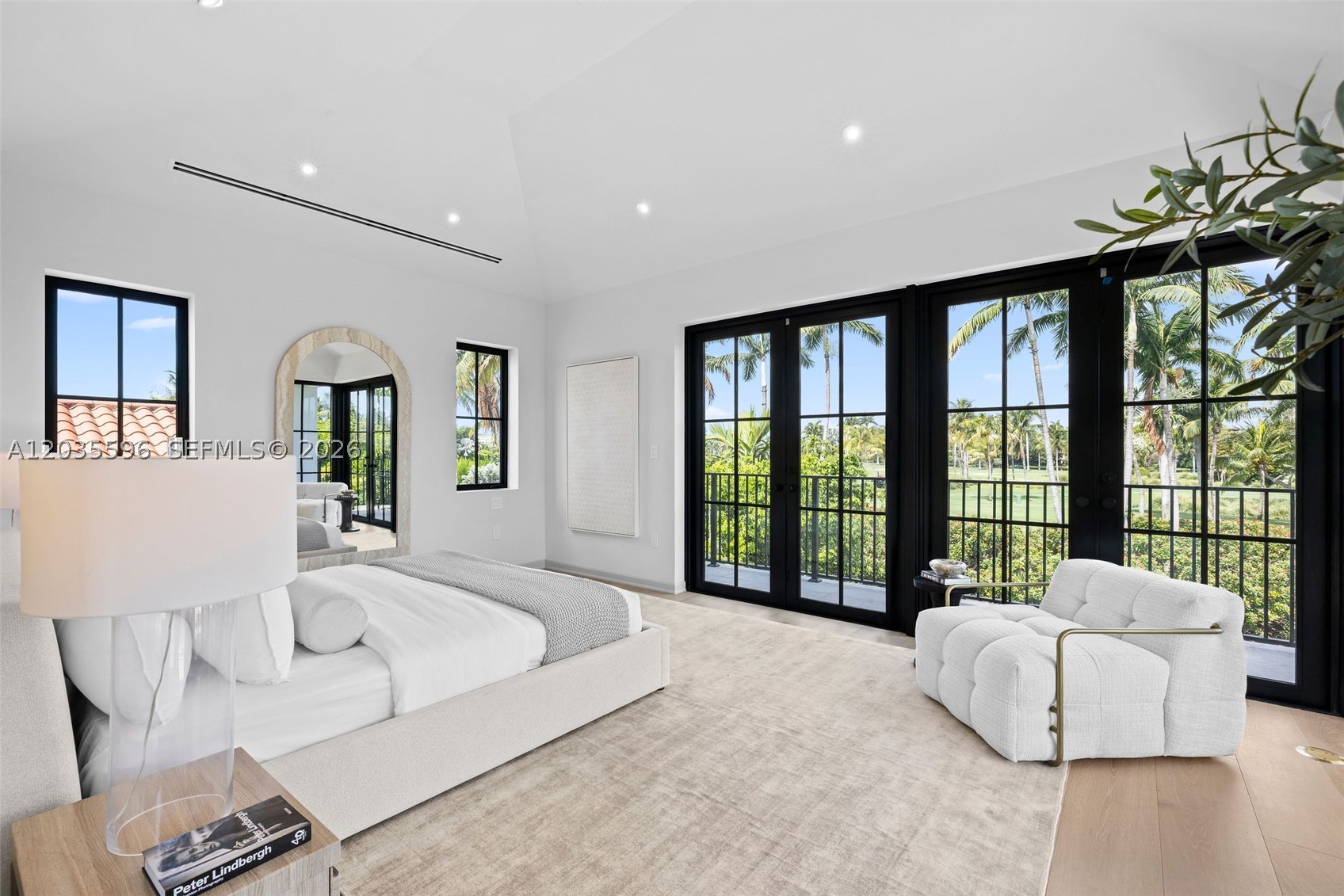 5262 La Gorce Dr, Miami Beach FL 33140