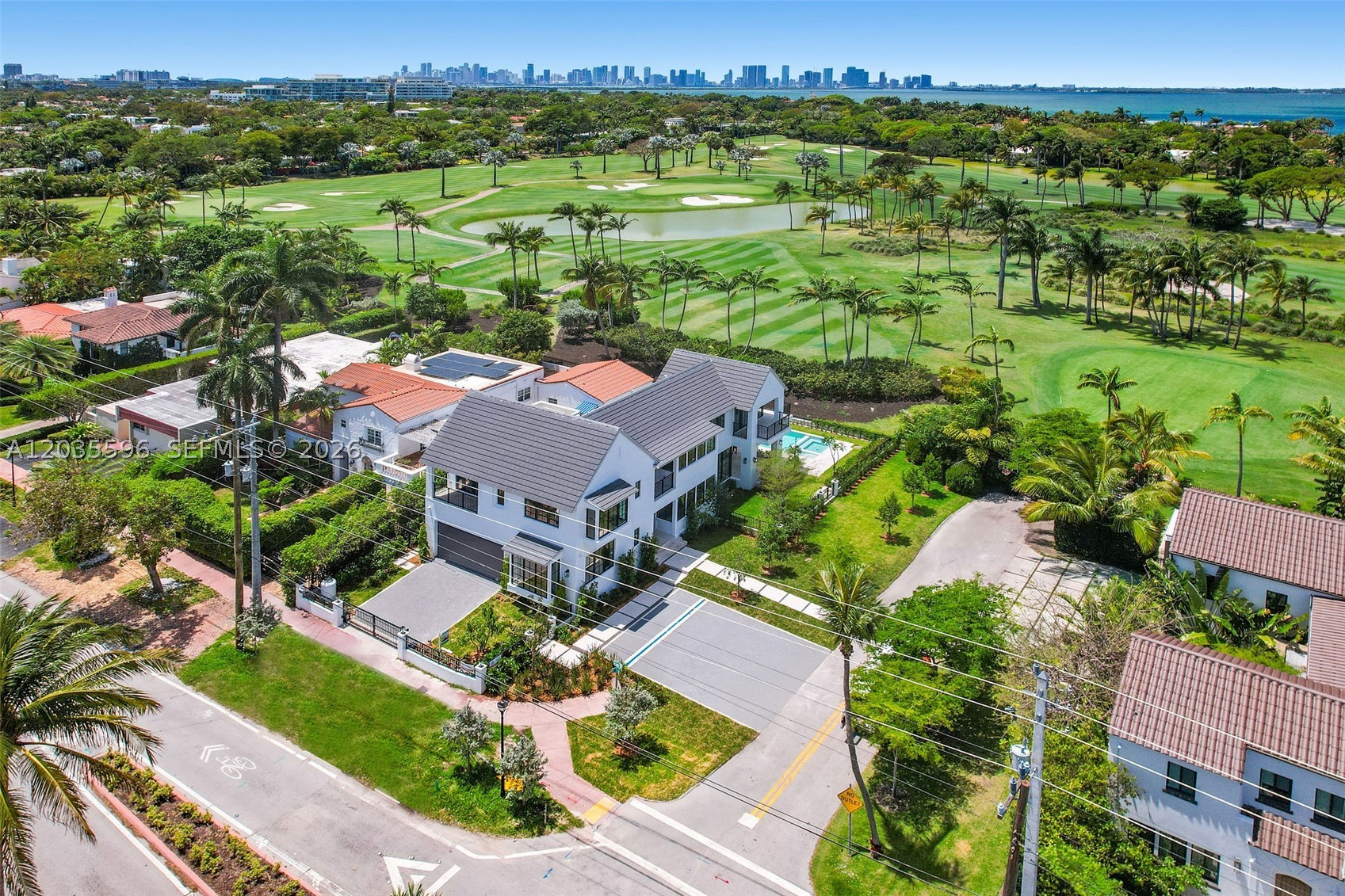 5262 La Gorce Dr, Miami Beach FL 33140