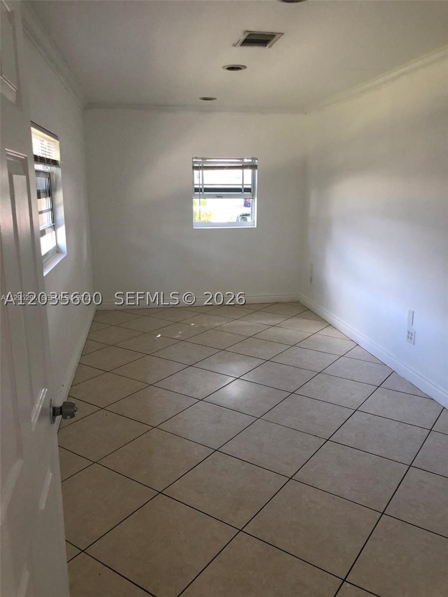 Dania Beach FL 33004 - A12035600
