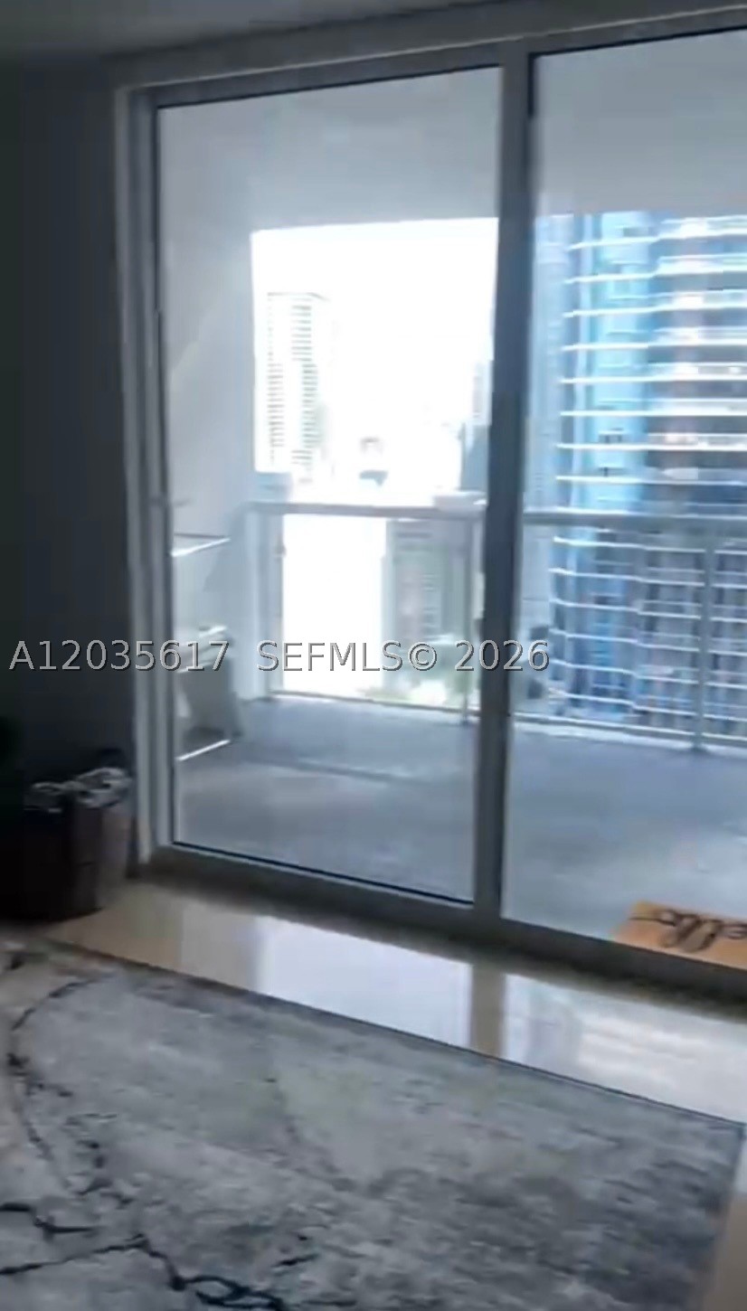 1200 Brickell Bay Dr #3318, Miami FL 33131