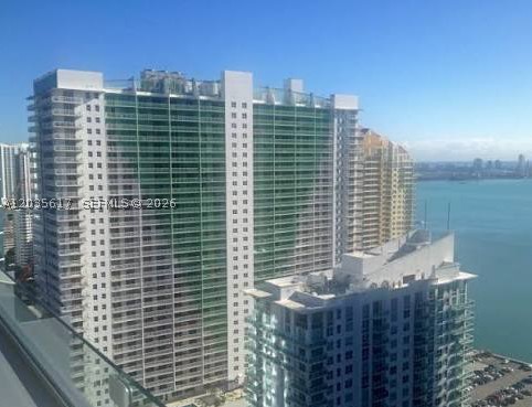 1200 Brickell Bay Dr #3318, Miami FL 33131