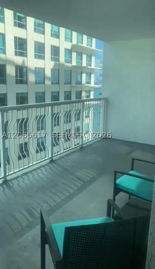 1200 Brickell Bay Dr #3318, Miami FL 33131