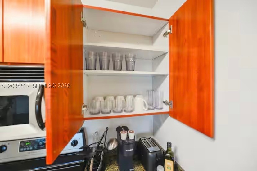 1200 Brickell Bay Dr #3318, Miami FL 33131