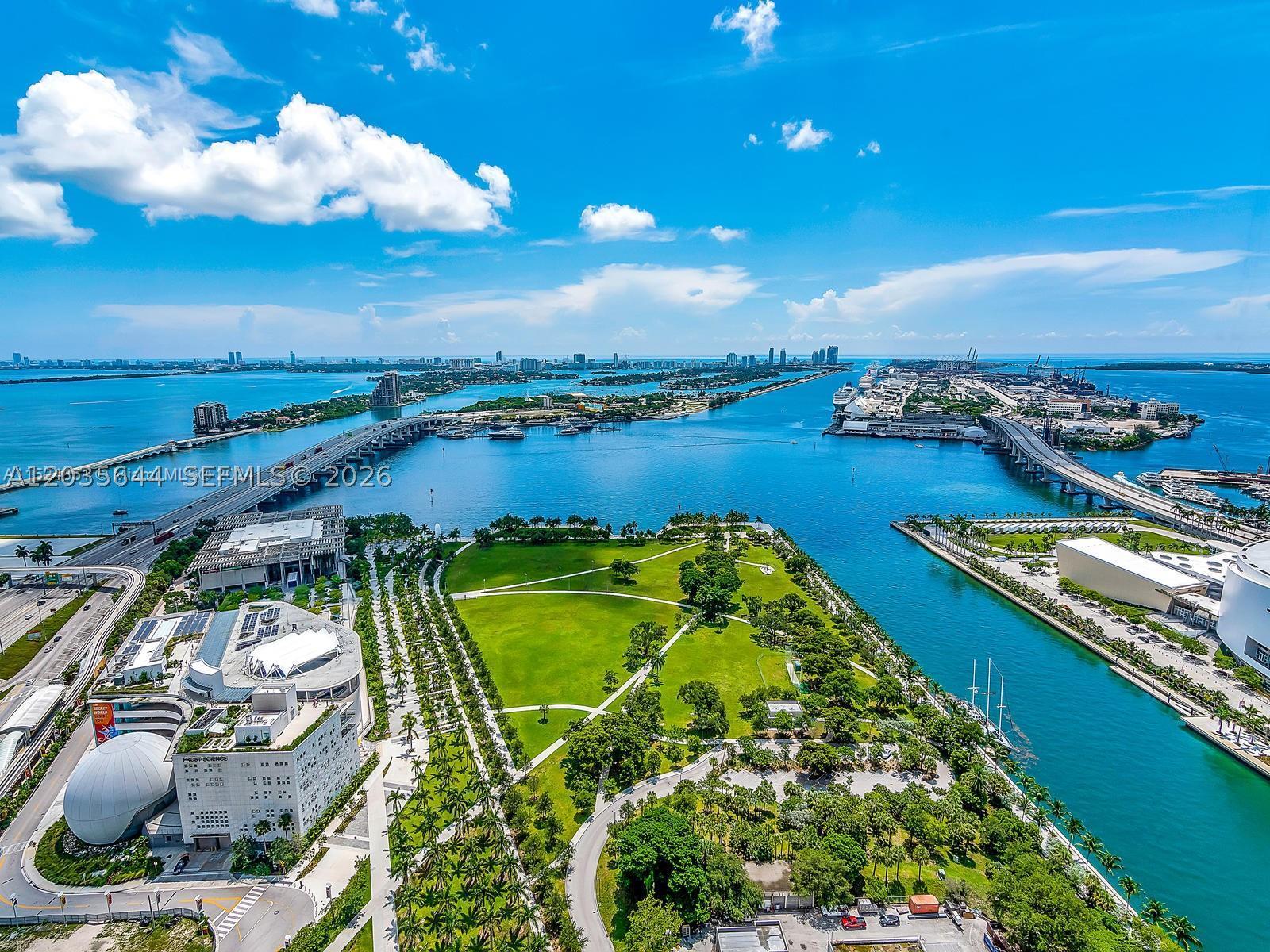 1000 Biscayne Blvd #4802, Miami FL 33132
