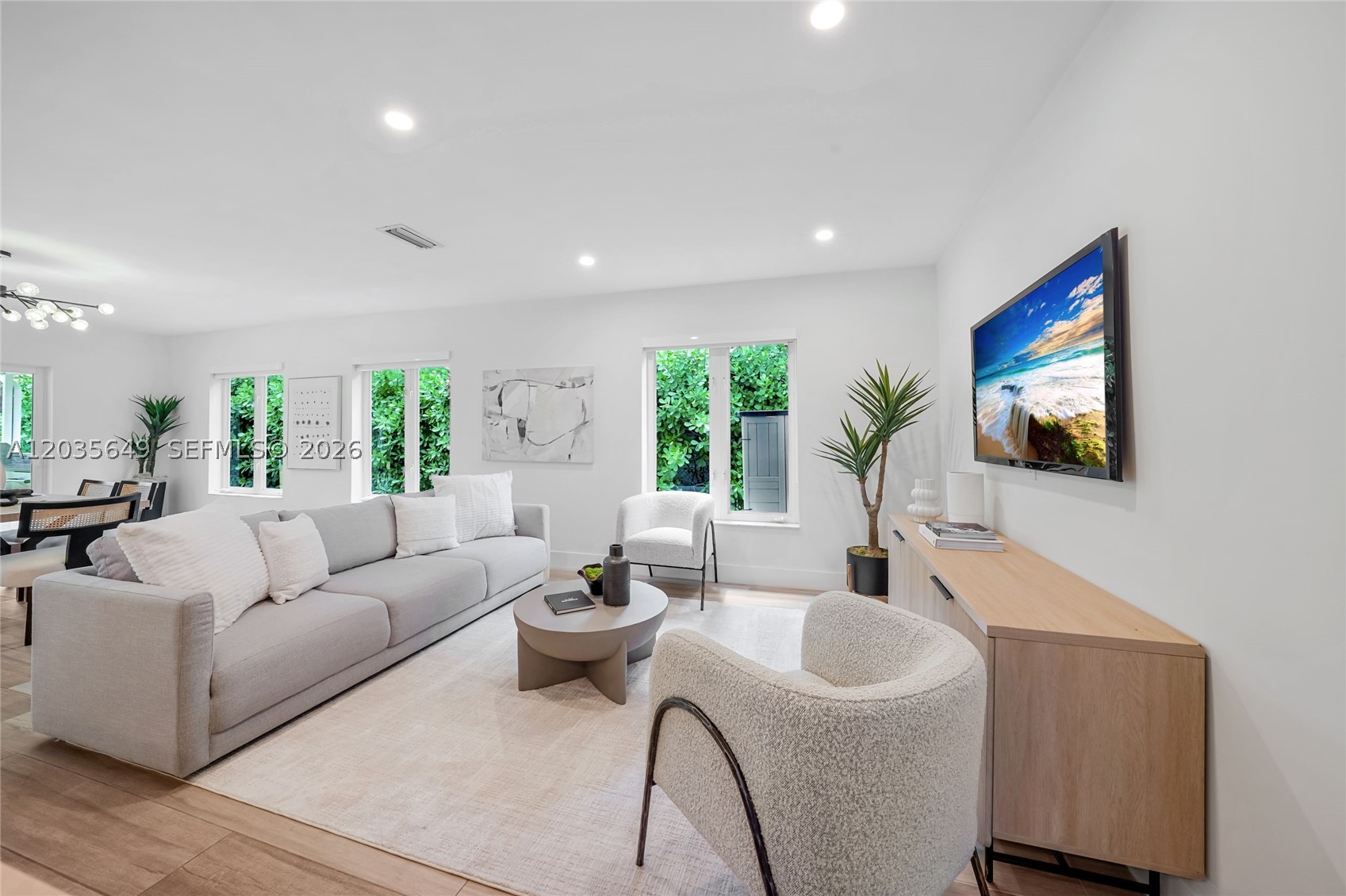 6600 SW 144th St, Coral Gables FL 33158