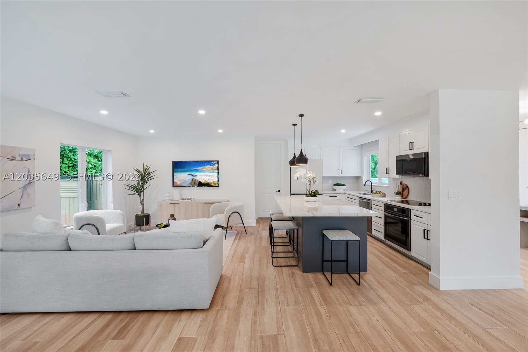 6600 SW 144th St, Coral Gables FL 33158