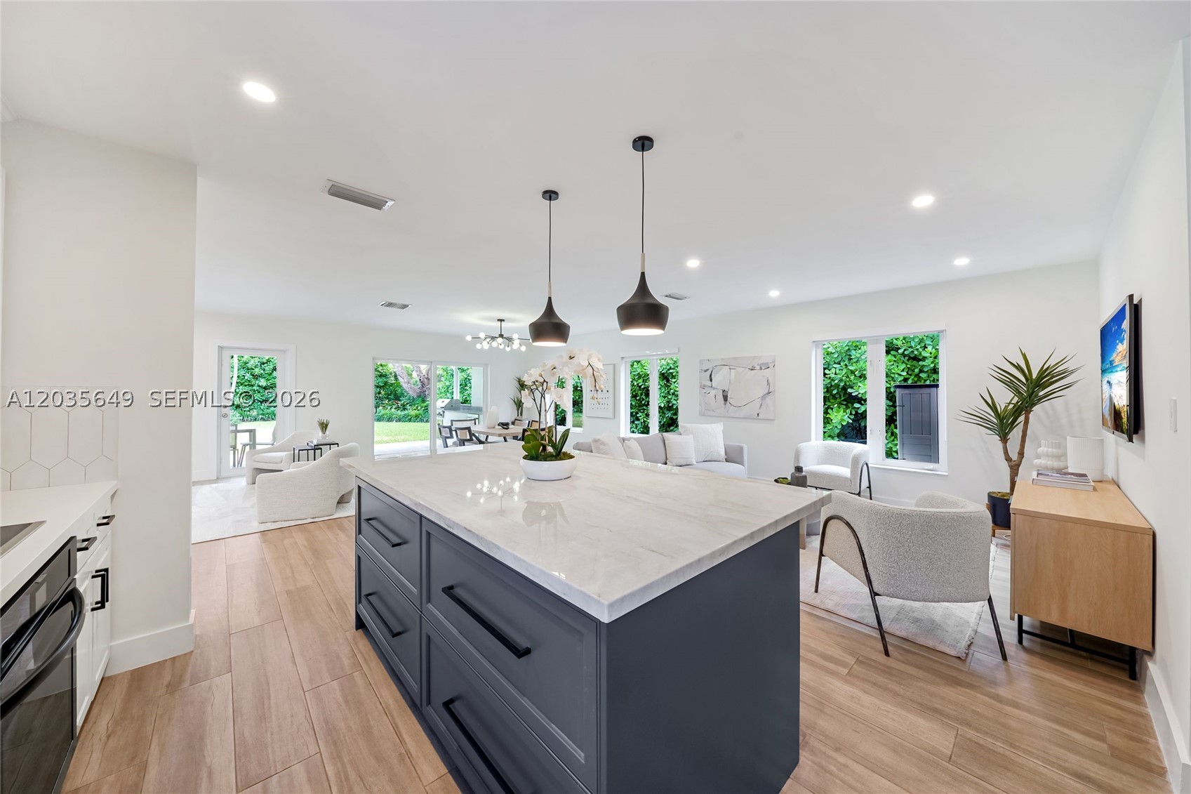 6600 SW 144th St, Coral Gables FL 33158