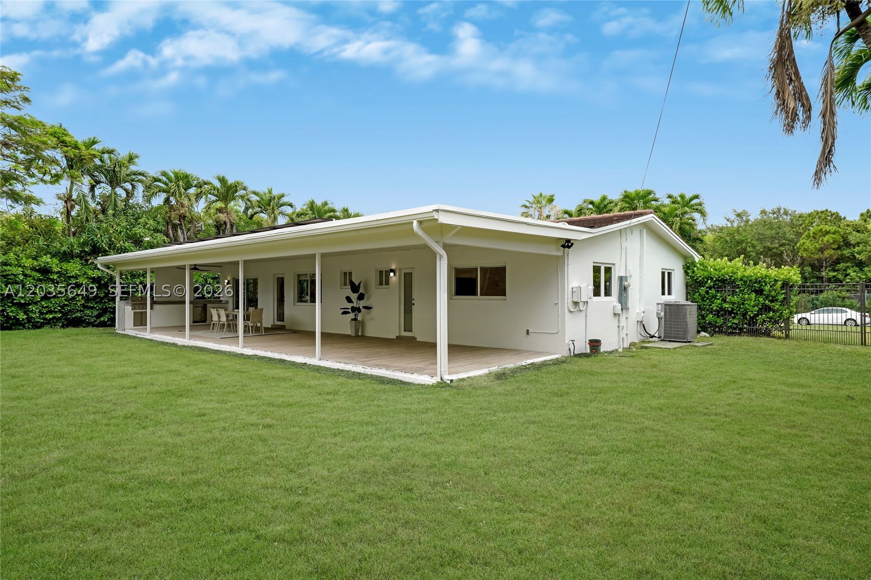 6600 SW 144th St, Coral Gables FL 33158