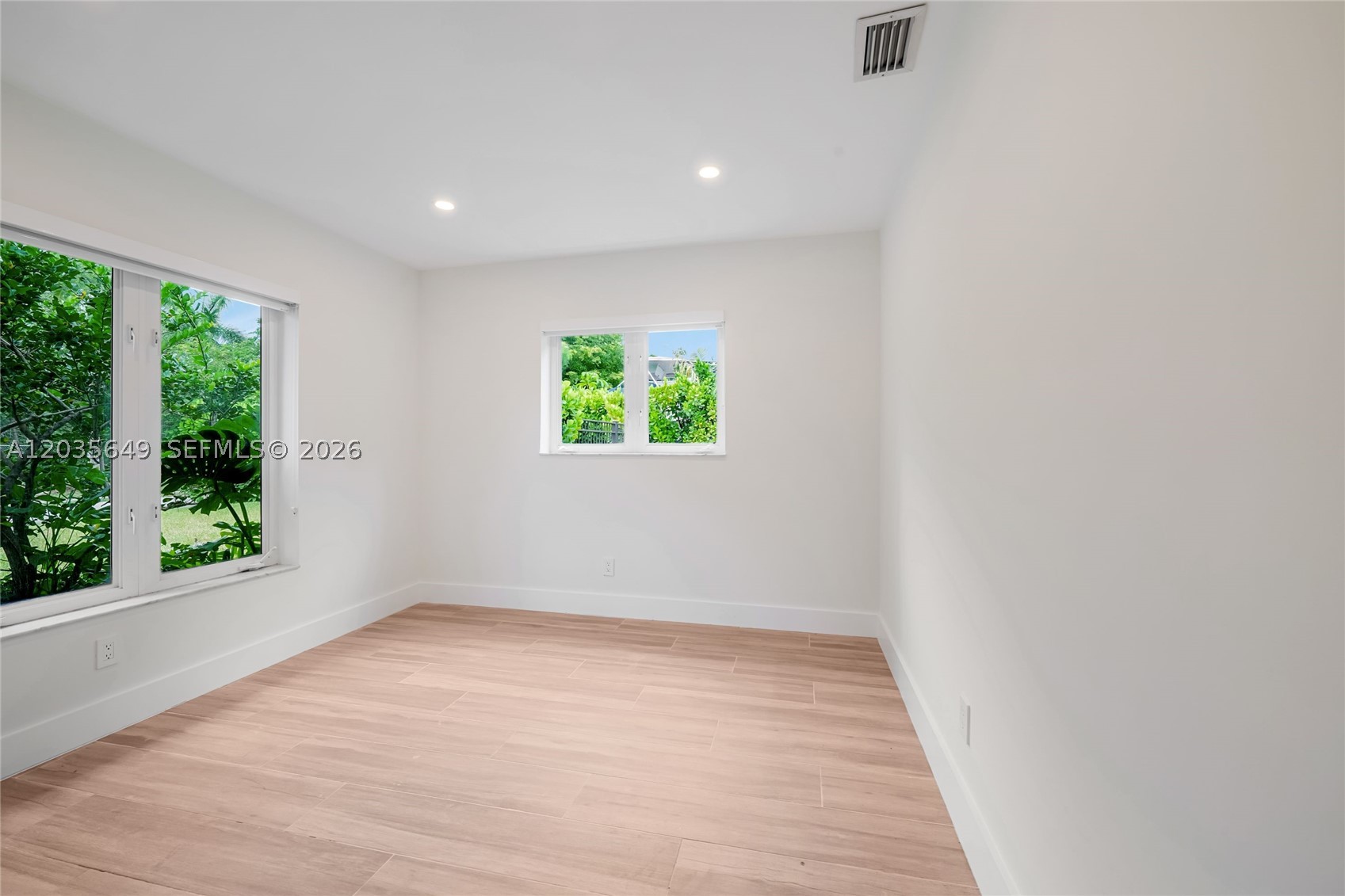 6600 SW 144th St, Coral Gables FL 33158