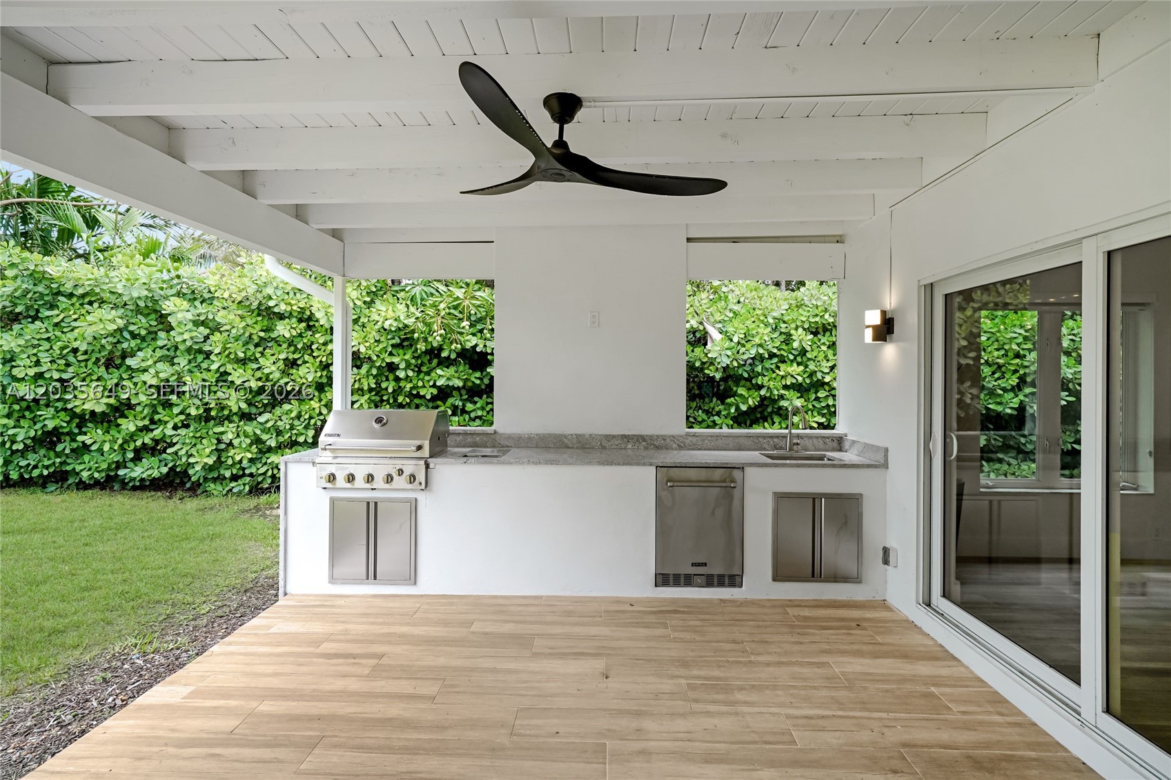 6600 SW 144th St, Coral Gables FL 33158