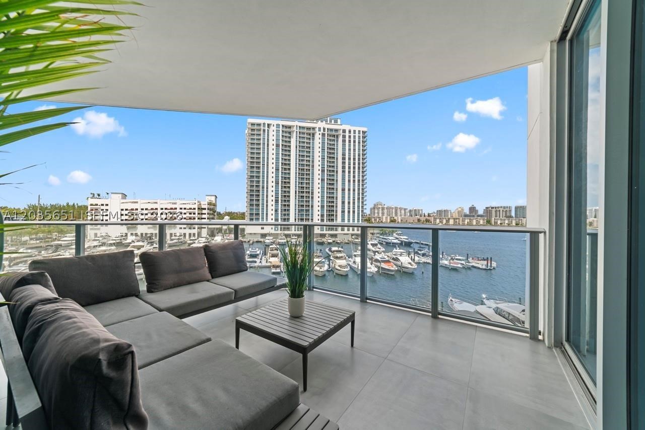 17111 Biscayne Blvd #503, North Miami Beach FL 33160