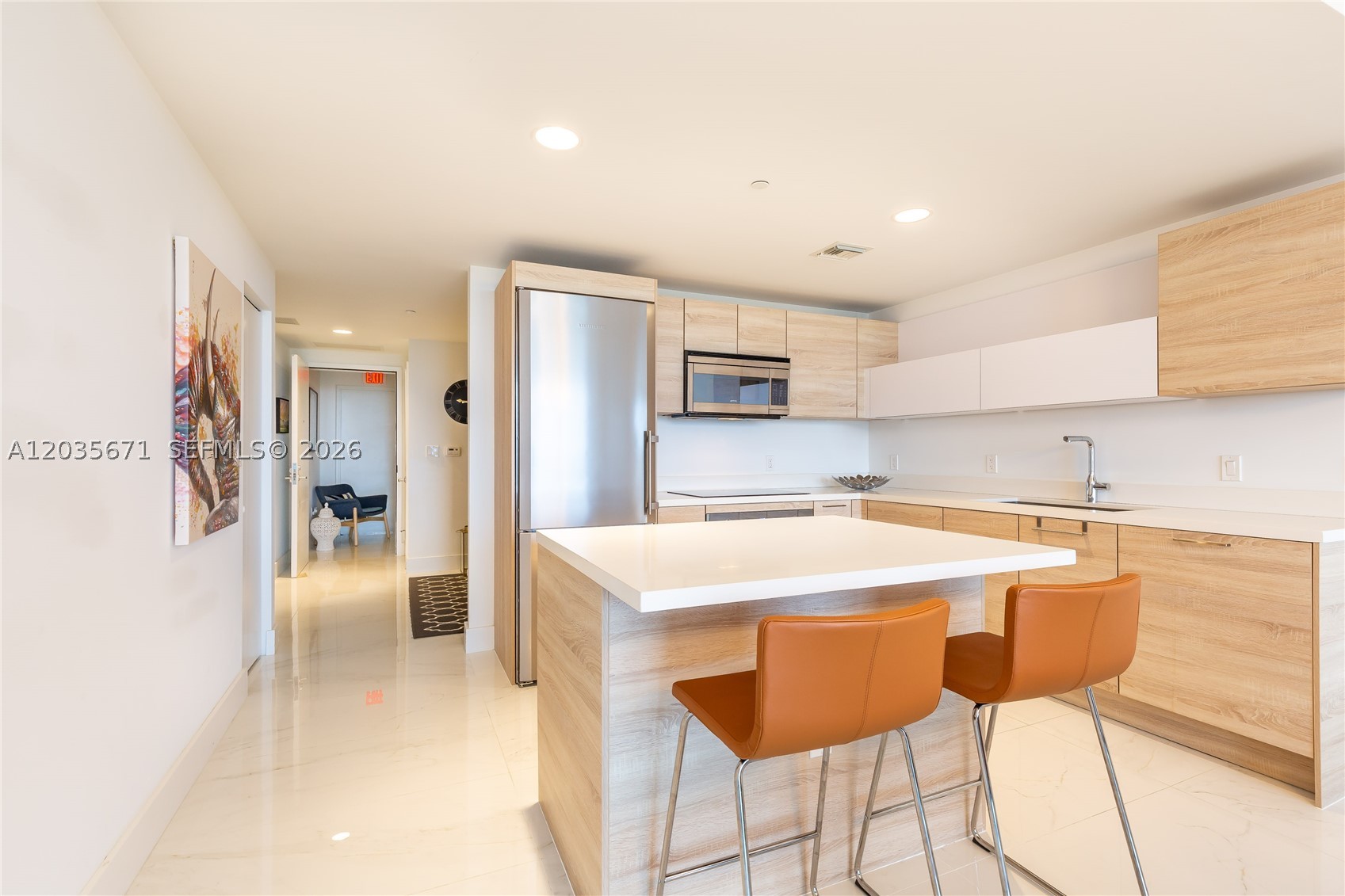 16385 Biscayne Blvd #1805, North Miami Beach FL 33160