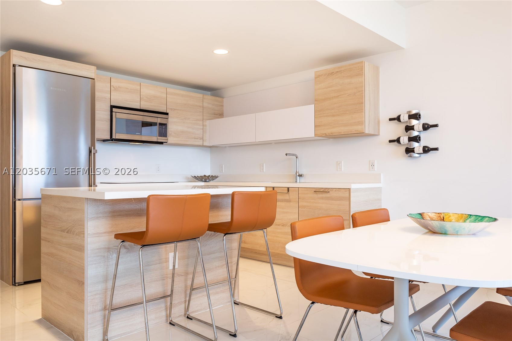 16385 Biscayne Blvd #1805, North Miami Beach FL 33160