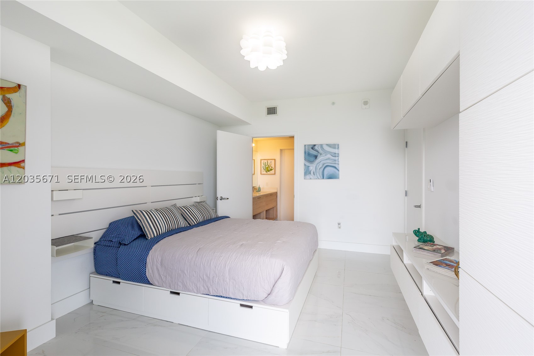 16385 Biscayne Blvd #1805, North Miami Beach FL 33160