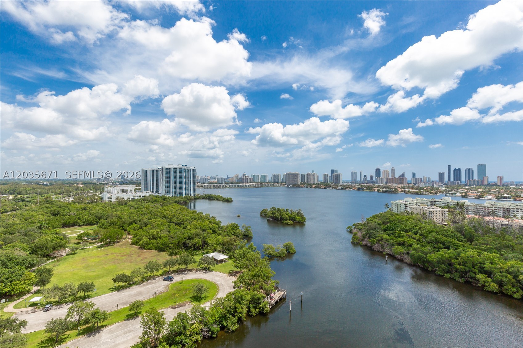 16385 Biscayne Blvd #1805, North Miami Beach FL 33160