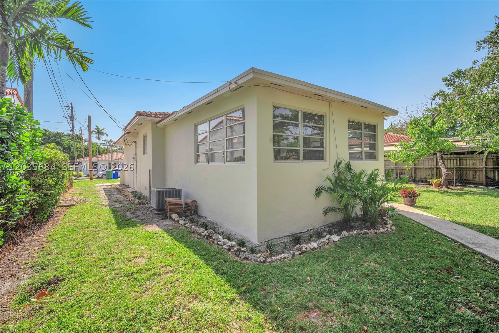 2420 SW 21st Ave, Miami FL 33145