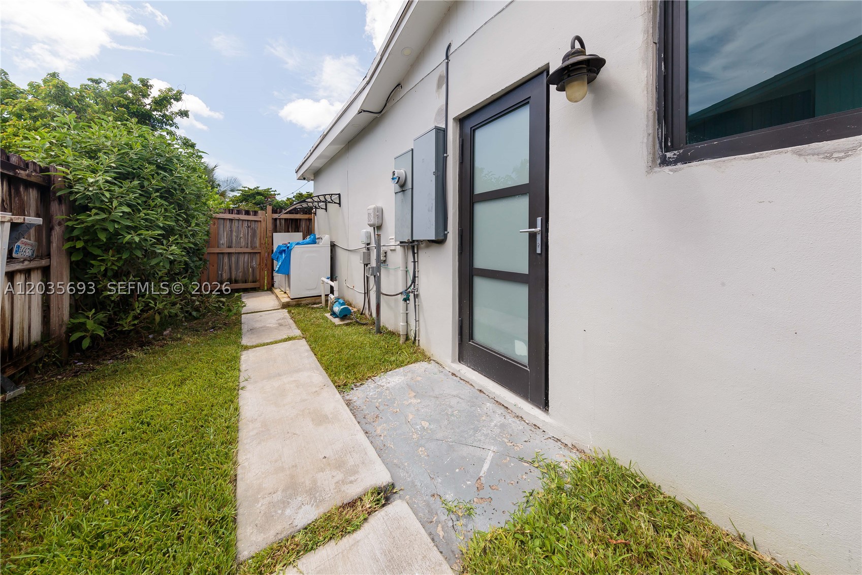 19311 Sterling Dr, Cutler Bay FL 33157