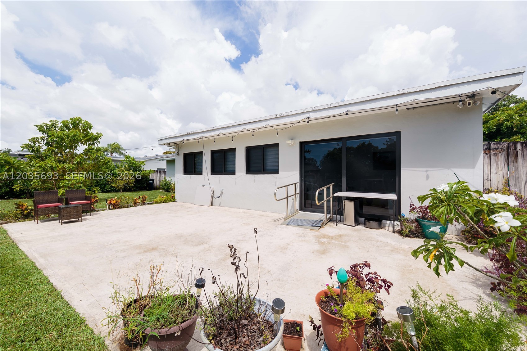 19311 Sterling Dr, Cutler Bay FL 33157