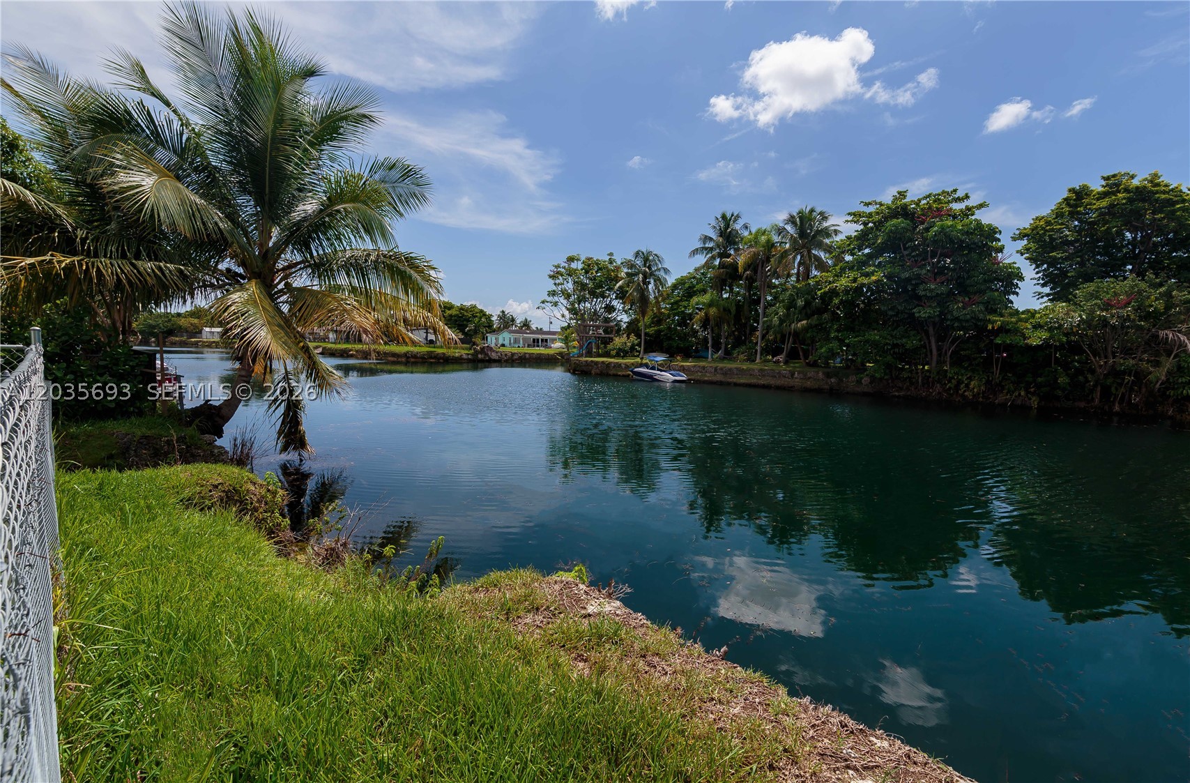 19311 Sterling Dr, Cutler Bay FL 33157