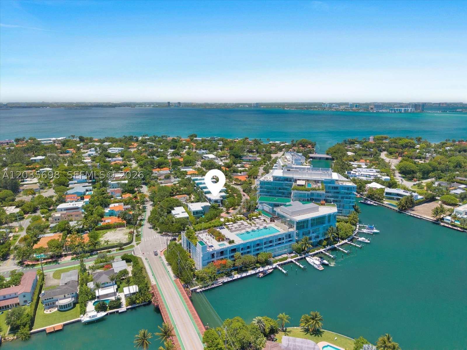 810 W 47 CT, Miami Beach FL 33140