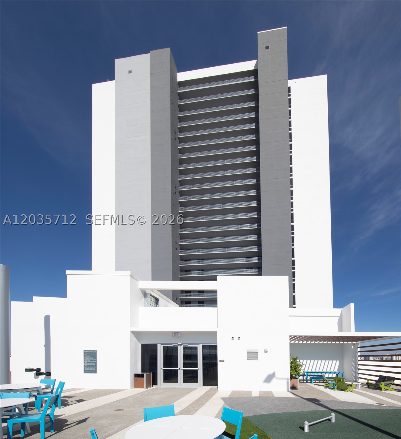 16385 Biscayne Blvd #519, North Miami Beach FL 33160