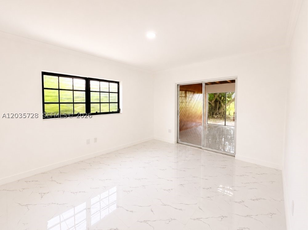 401 S Shore Dr, Miami Beach FL 33141