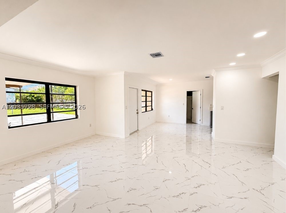 401 S Shore Dr, Miami Beach FL 33141